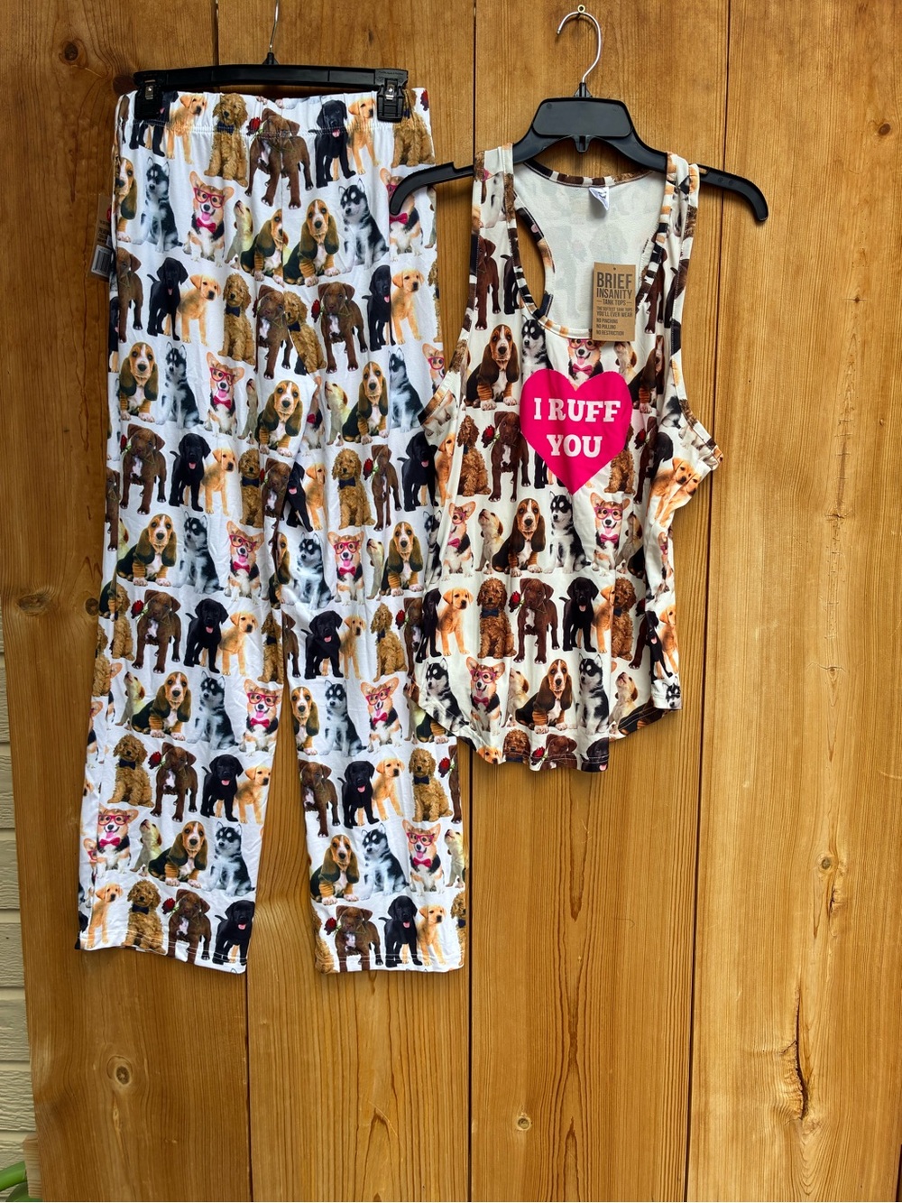 NWT Brief Insanity Dog Lover Lounge Pajamas
Size Large